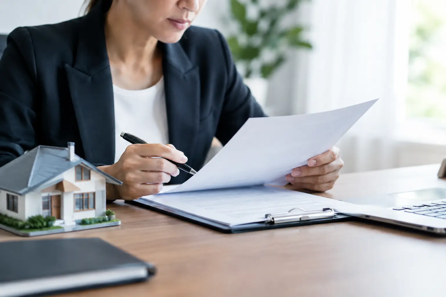 Como verificar processos para locação com critério