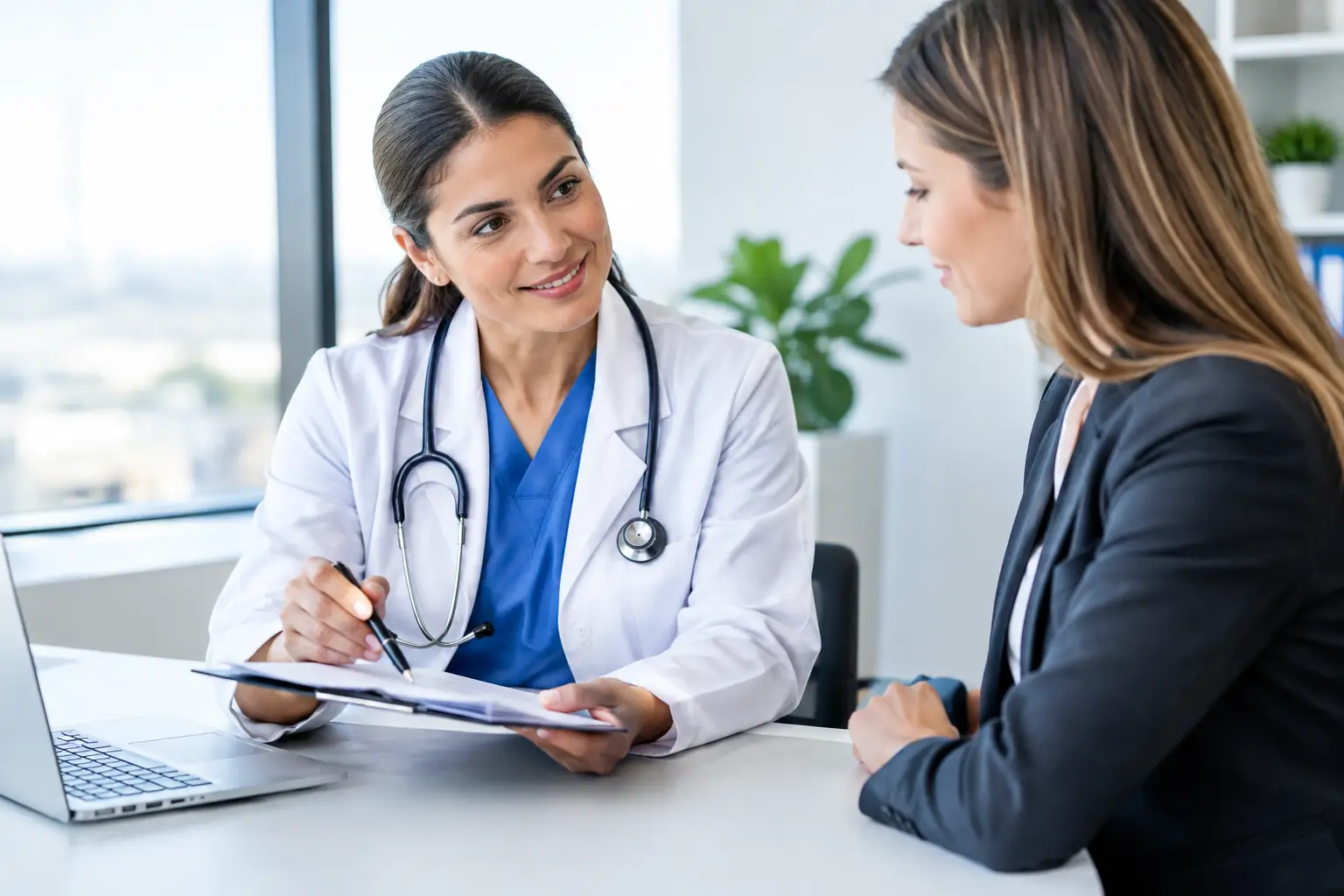 Guía de atención médica empresarial para cumplir