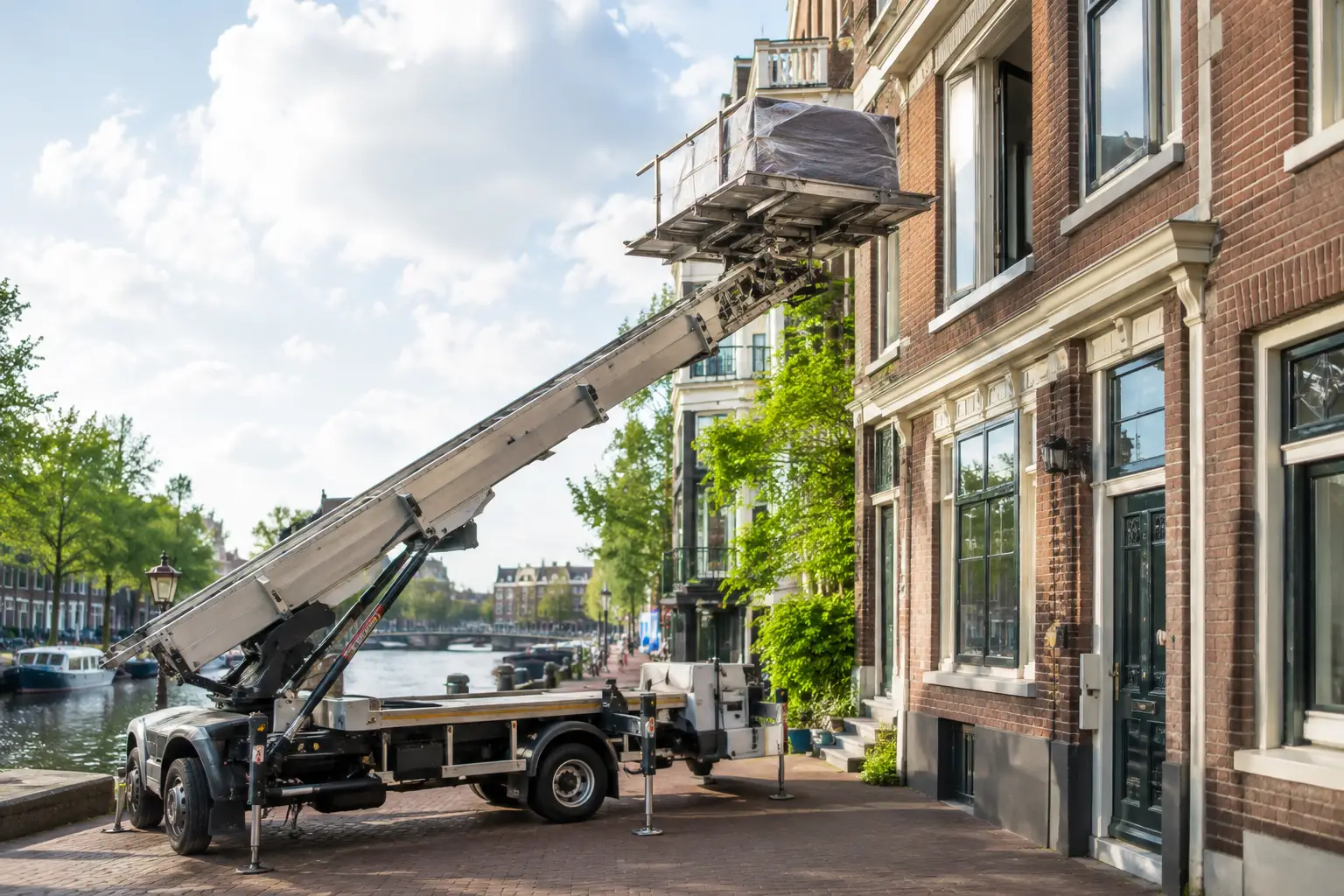 Spoed verhuislift Amsterdam binnen 1 uur geregeld