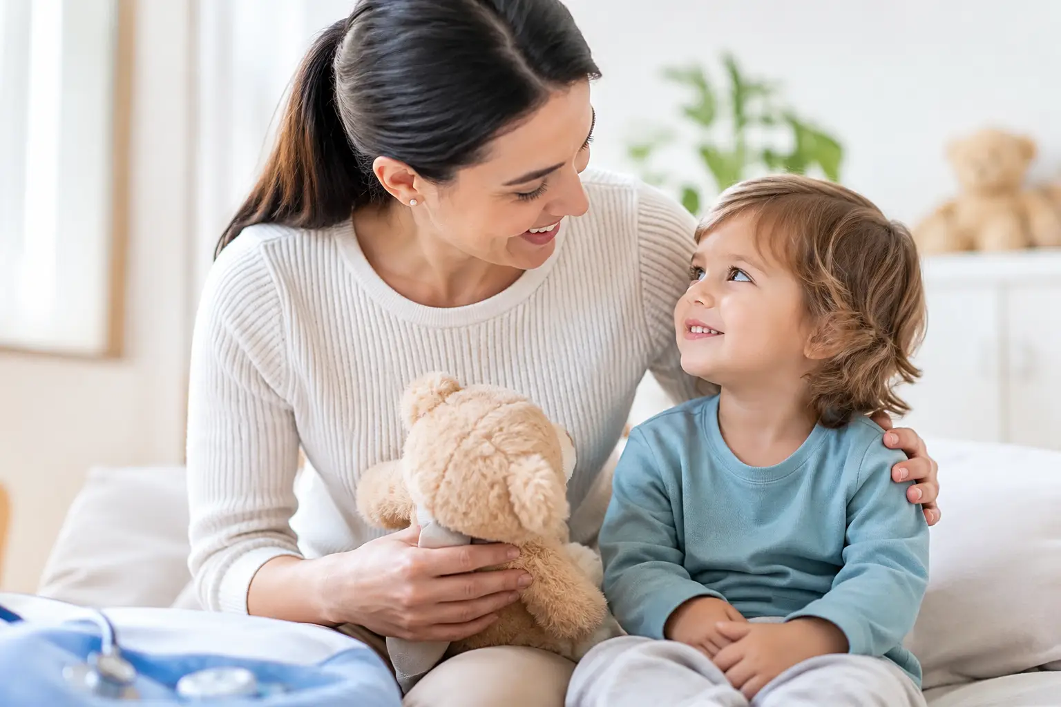 דרכים להכנת פעוט לטיפול עדין בלי לחץ ודמעות