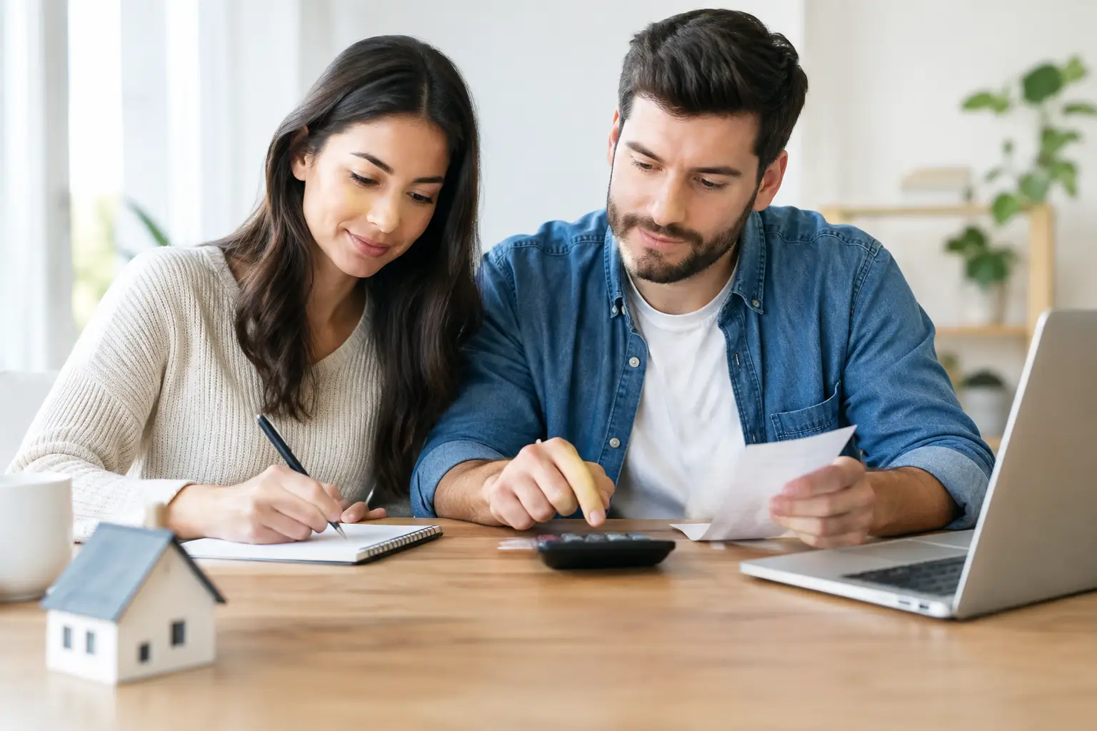 How to Lower Debt to Income Ratio Before Buying