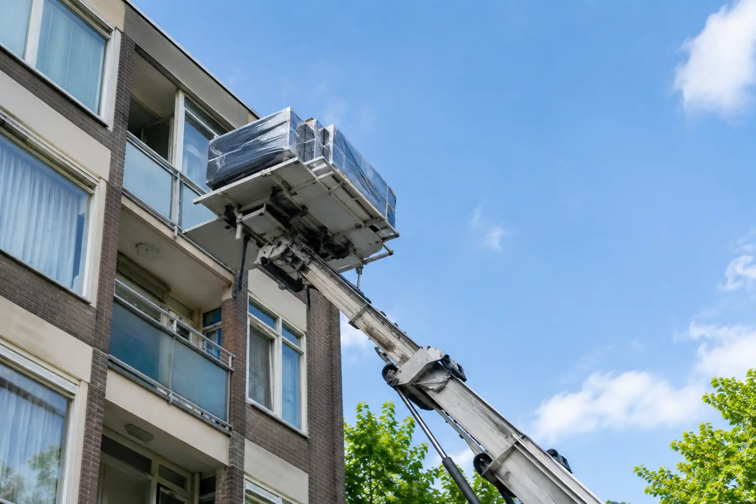 Spoed verhuislift nodig? Binnen 1 uur geregeld